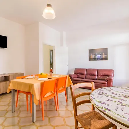 Casa Del Mare Apartment